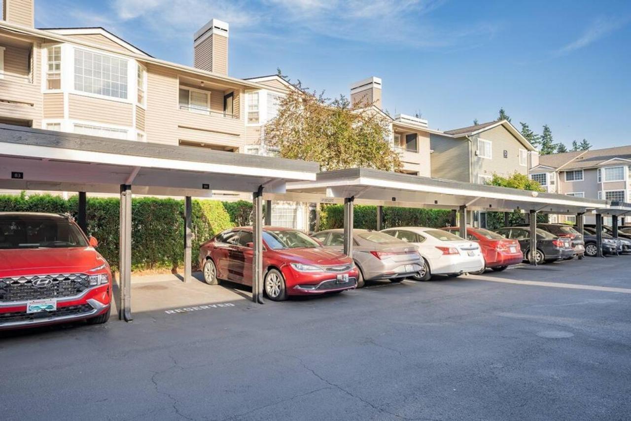 Modern And Spacious Apartment- Gym, Wifi, Free Parking Seattle Dış mekan fotoğraf